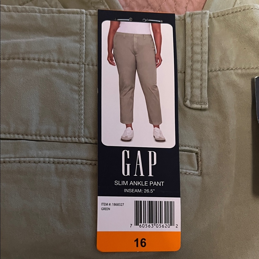 #181 GAP Women’s Khaki Chinos NWT Sz 16 - Picture 2 of 2